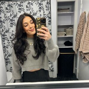 Meet your Posher, Gabriella